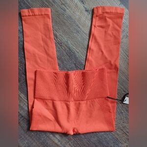 NWT TLA Vibrant Orange High-Waist Crop Leggings XS/S